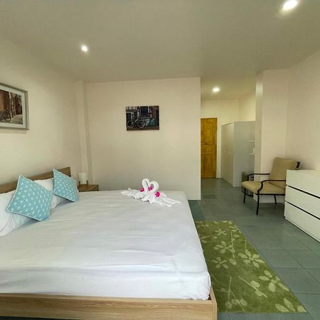 Inn Dulgence Patong Экстерьер фото
