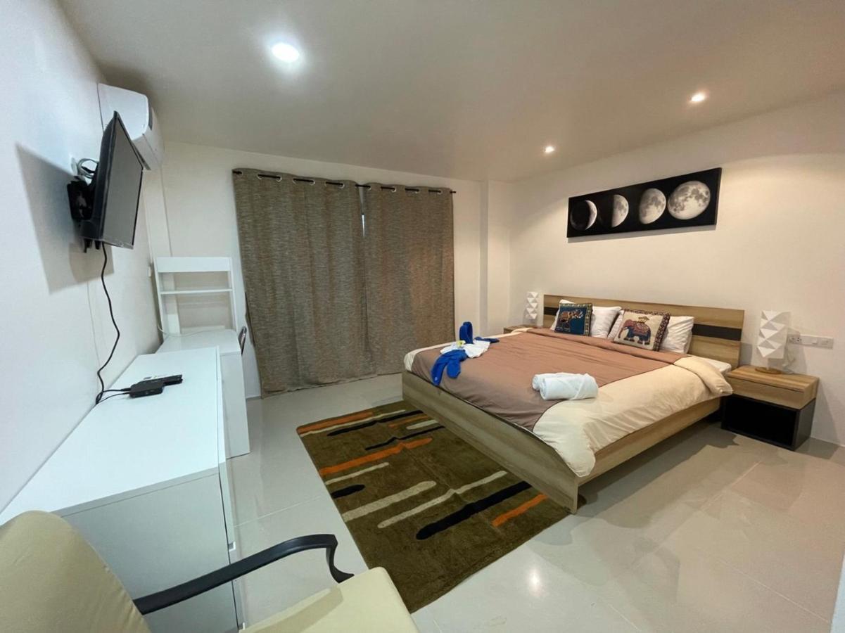 Inn Dulgence Patong Экстерьер фото